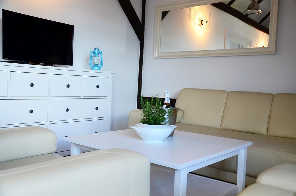 Stare Sady Chillout Rooms "Pod Jabloniami" Mikołajki Chambre photo